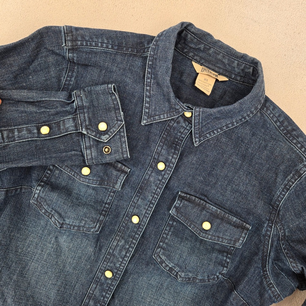 Duluth Trading Co Womens XS Denim Pearl Snap Western Shirt Stretch Blue Workwear
